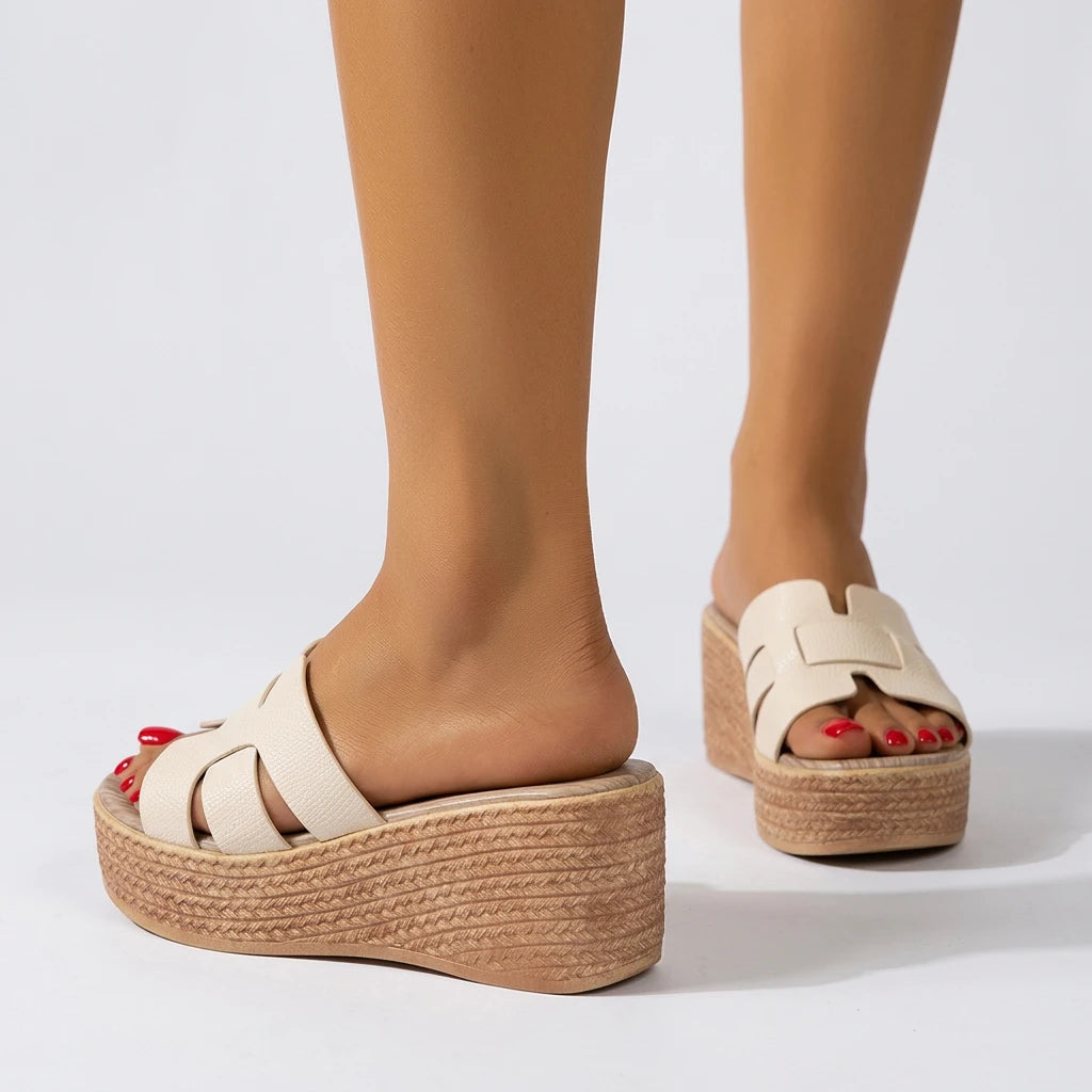 sandale claquette compensée - Variation 4