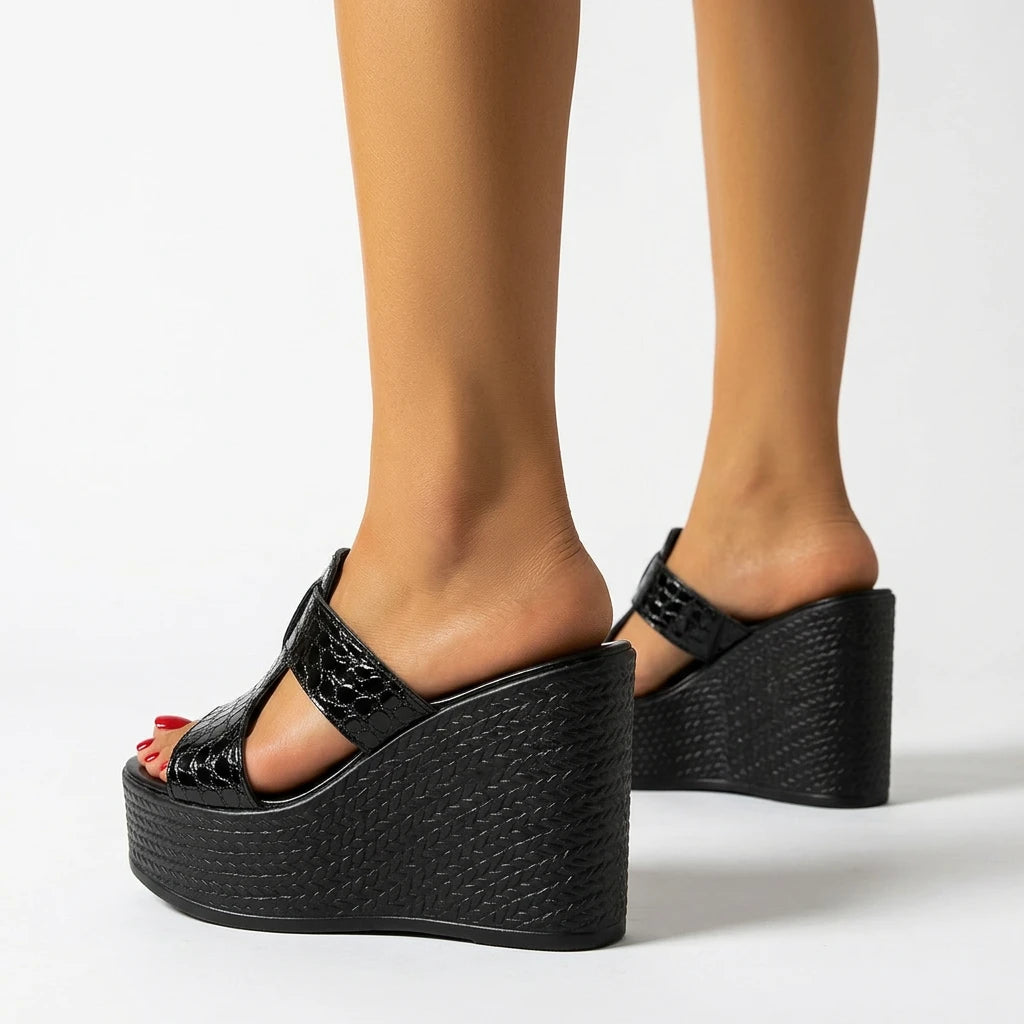 sandales compensées vernis noir - Variation 4